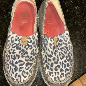 Twisted X Women's Leopard Slip-On Flats
